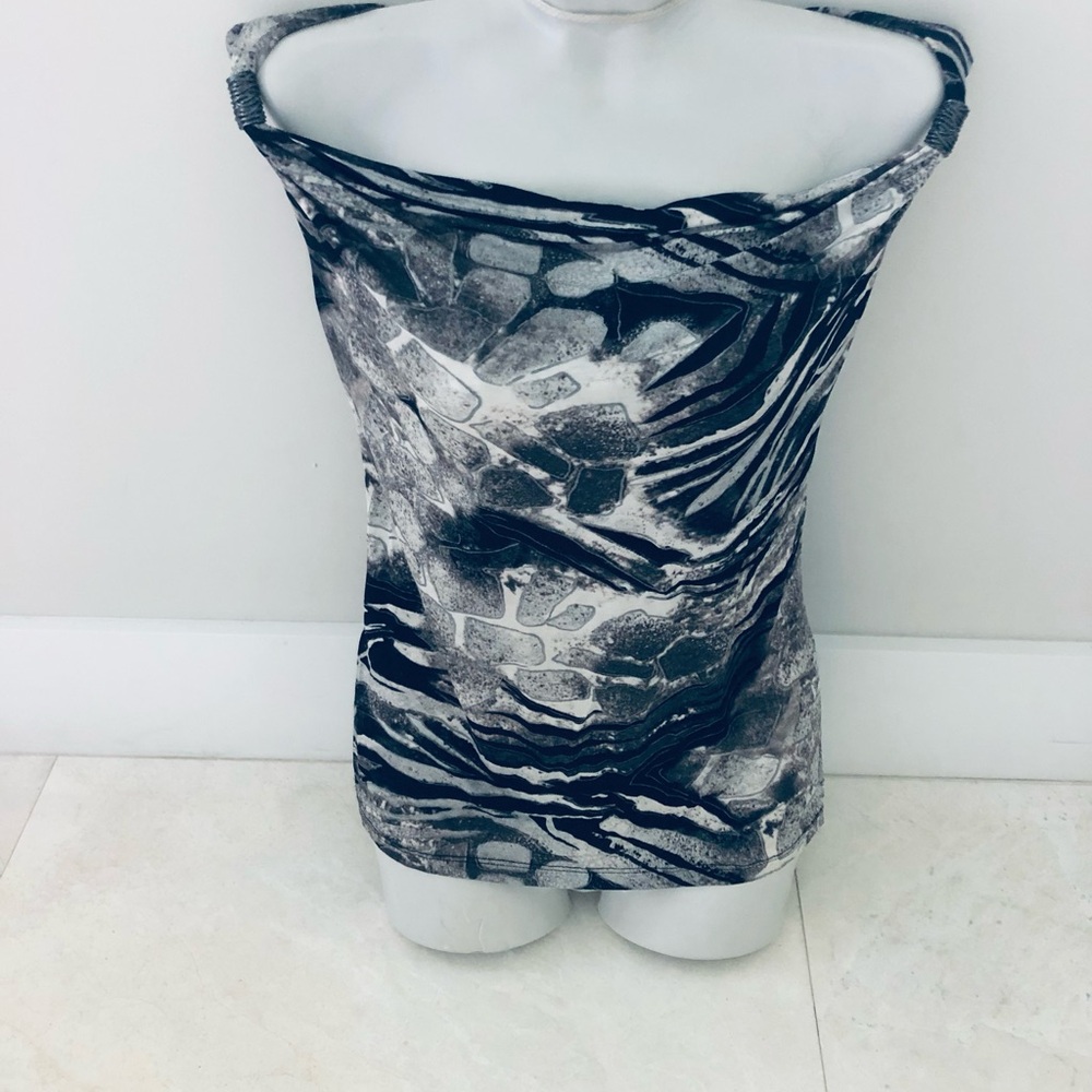 Cache Black & White Patterned Women’s Top with metallic accents Size XS
